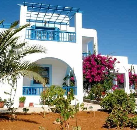 Sunflower Studios Amoopi Exterior photo